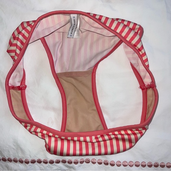 Solid & Striped bikini - Picture 5 of 7